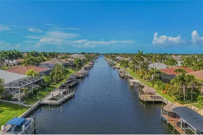 2502 Cape Coral Pkwy W, Cape Coral, FL 33914 - Photo 10