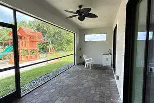 1504 SW Santa Barbara Pl, Cape Coral, FL 33991 - Photo 14