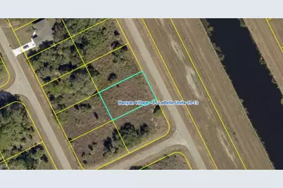 1116 Silverfish Dr, Labelle, FL 33935 - Photo 4