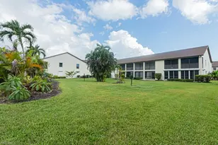 9275 Lake Park Dr, Fort Myers, FL 33919 - Photo 24