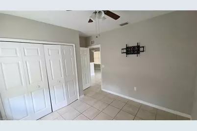 207 E 8th St, Lehigh Acres, FL 33974 - Photo 18