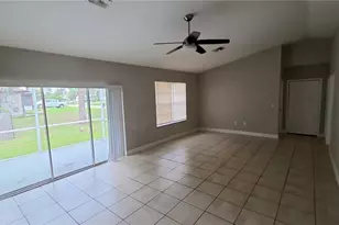 207 E 8th St, Lehigh Acres, FL 33974 - Photo 8