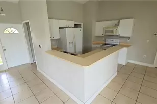 207 E 8th St, Lehigh Acres, FL 33974 - Photo 10