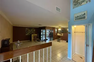 1422 SW 50th St, Cape Coral, FL 33914 - Photo 18