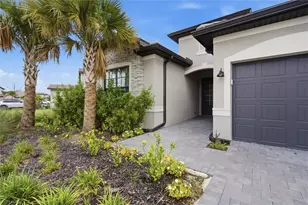 10863 Timber Creek Dr, Fort Myers, FL 33913 - Photo 2