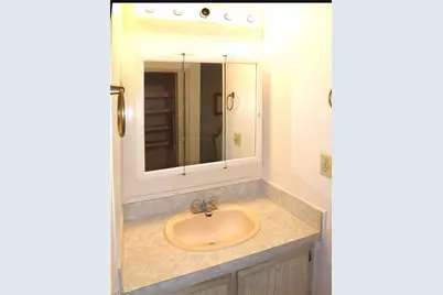2820 Breezewood Dr, North Fort Myers, FL 33917 - Photo 20