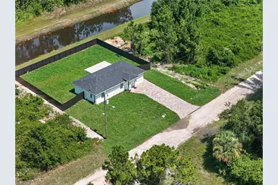 231 Andalucia Ave S, Lehigh Acres, FL 33974 - Photo 4