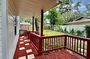 10002 Takomah Trail, Tampa, FL 33617 - Photo 34