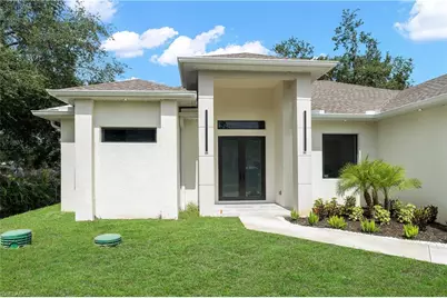 619 Sheldon Ave, Lehigh Acres, FL 33936 - Photo 4