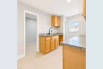 1572 Cypress Dr, Fort Myers, FL 33907 - Photo 14