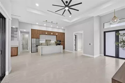 610 NW 2nd Pl, Cape Coral, FL 33993 - Photo 28