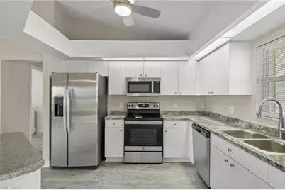 3919 SW 14th Ave, Cape Coral, FL 33914 - Photo 10