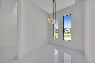 853 SW 15th Ave, Cape Coral, FL 33991 - Photo 8