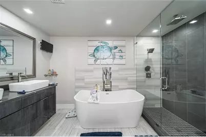 222 NE 22nd Ave, Cape Coral, FL 33909 - Photo 18