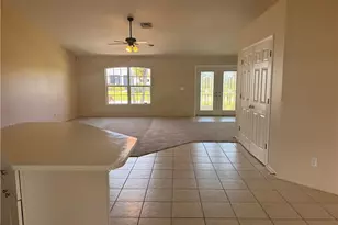 1209 SW 39th St, Cape Coral, FL 33914 - Photo 4