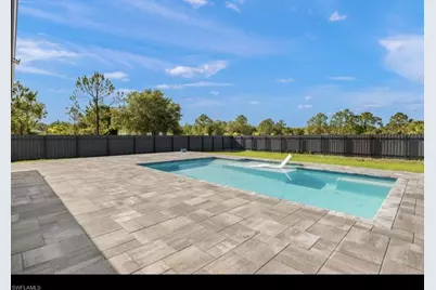 2552 70th Ave NE, Naples, FL 34120 - Photo 2