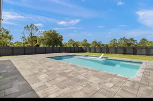 2552 70th Ave NE, Naples, FL 34120 - Photo 2