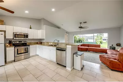 625 SW 11th Ter, Cape Coral, FL 33991 - Photo 1