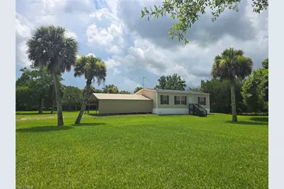 1163 Saddle Ln, Moore Haven, FL 33471 - Photo 4