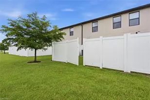 14032 Oviedo Pl, Fort Myers, FL 33905 - Photo 24