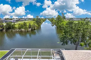 519 NE 19th Terrace, Cape Coral, FL 33909 - Photo 38