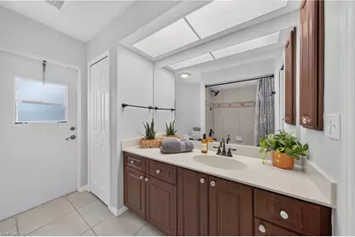 519 NE 19th Ter, Cape Coral, FL 33909 - Photo 24