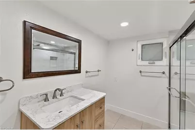 526 SE 34th St, Cape Coral, FL 33904 - Photo 14
