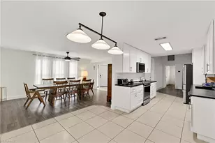 526 SE 34th St, Cape Coral, FL 33904 - Photo 6