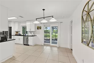 526 SE 34th St, Cape Coral, FL 33904 - Photo 8