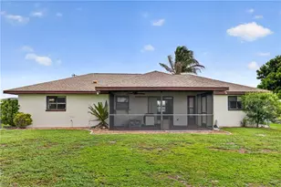 718 SW 35th Terrace, Cape Coral, FL 33914 - Photo 22