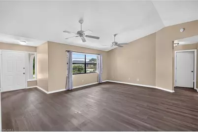 718 SW 35th Ter, Cape Coral, FL 33914 - Photo 4