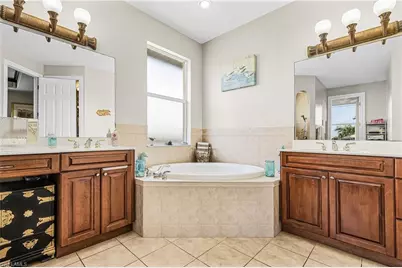 2441 NW 9th Ter, Cape Coral, FL 33993 - Photo 12