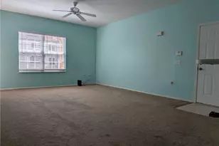 9025 Colby Dr, Fort Myers, FL 33919 - Photo 10