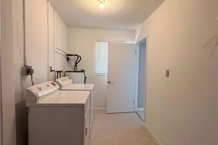 18433 Iris Rd, Fort Myers, FL 33967 - Photo 8