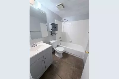 12636 Kenwood Ln #B, Fort Myers, FL 33907 - Photo 10