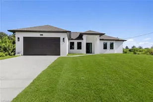 3804 Hyde Park Dr, Fort Myers, FL 33905 - Photo 1