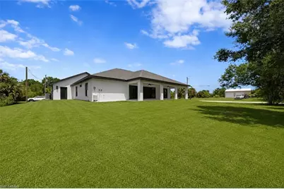 6156 Hughes Ave, Fort Myers, FL 33905 - Photo 32