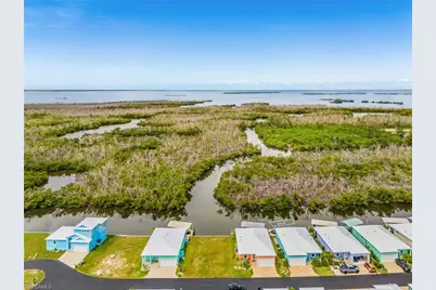 2971 Trawler Ln, Saint James City, FL 33956 - Photo 10