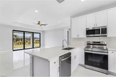 2602 Diplomat Pkwy W, Cape Coral, FL 33993 - Photo 14