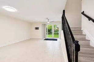 9575 Roundstone Cir, Fort Myers, FL 33967 - Photo 10