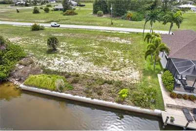 2817 NW 45th Ave, Cape Coral, FL 33993 - Photo 4