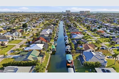5227 SW 11th Pl, Cape Coral, FL 33914 - Photo 2