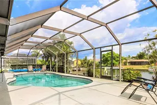 618 W Archer Parkway, Cape Coral, FL 33904 - Photo 1