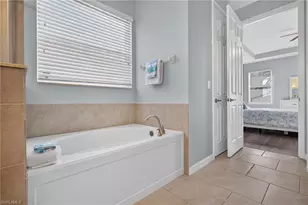 3000 Sunset Pointe Cir, Cape Coral, FL 33914 - Photo 20