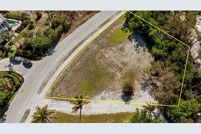 466 E Gulf Dr, Sanibel, FL 33957 - Photo 8