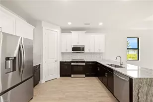 3518 NE 21st Pl, Cape Coral, FL 33909 - Photo 1