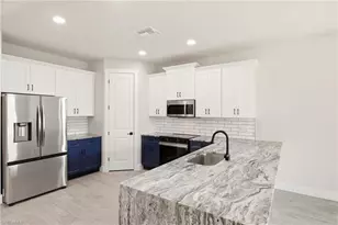 3750 NE 13th Ave, Cape Coral, FL 33909 - Photo 10