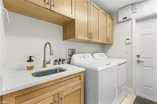 2207 SW 52nd St, Cape Coral, FL 33914 - Photo 18