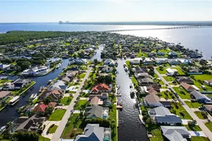 2328 SE 27th St, Cape Coral, FL 33904 - Photo 44