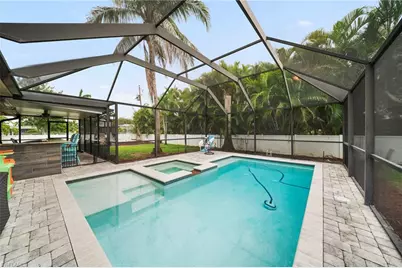 1444 Covington Cir W, Fort Myers, FL 33919 - Photo 2